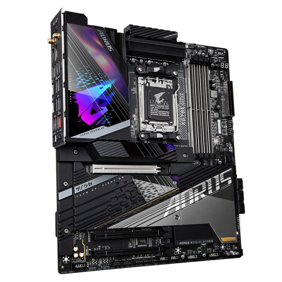 GIGABYTE X670E AORUS XTREME DDR5 M.2 E-ATX AM5