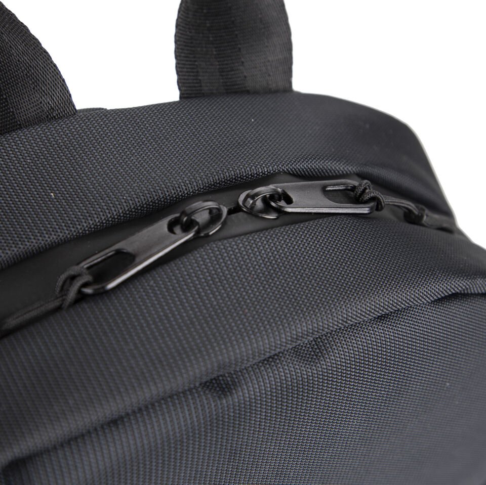 PLM PALMA NOTEBOOK SIRT ÇANTASI SİYAH 15.6''